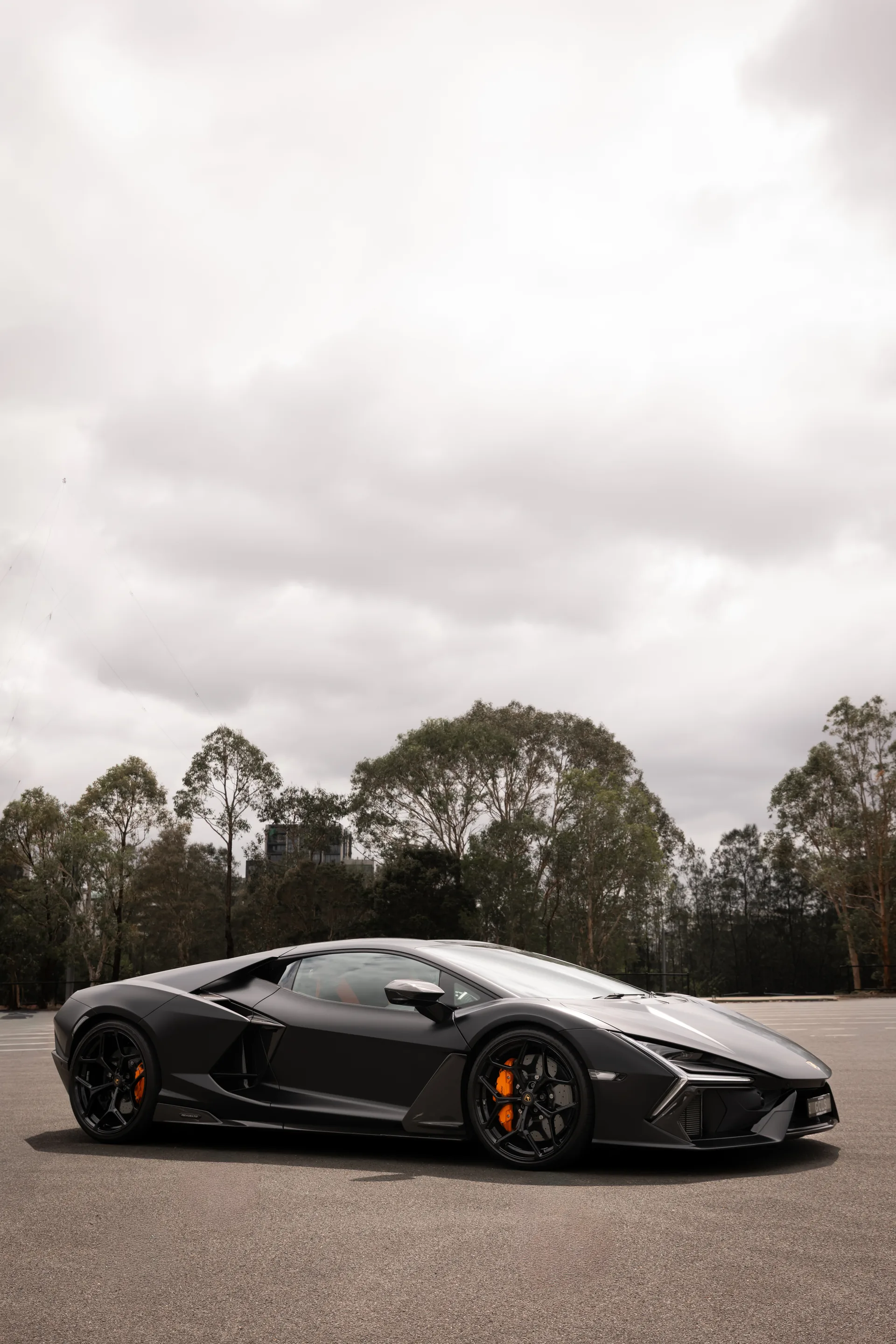 Lamborghini Revuelto